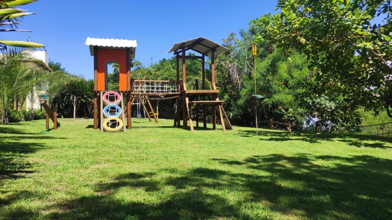 Guarajuba Porto Smeralda Village C02, Terreo - Guarajuba Temporada, Viva Mais De Uma Experiencia De Hospedagem Conosco! 130M Da Praia Zewnętrze zdjęcie